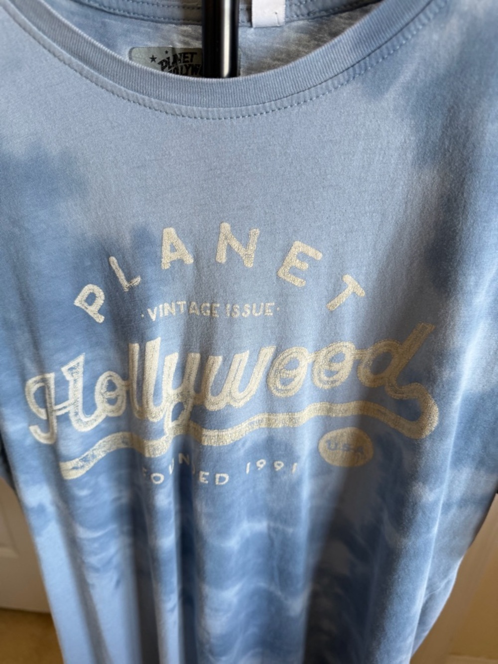 Planet Hollywood Men's Blue Tie-Dye Graphic Tee - Picture 2 of 4